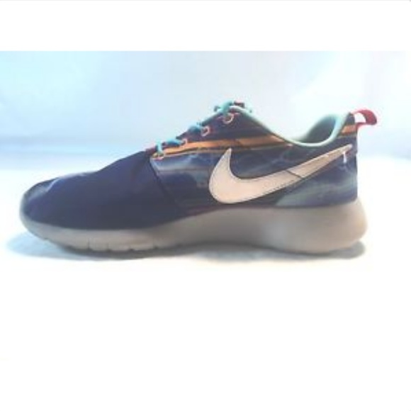 🌼SOLD🌼Nike Roshe One Print Size 7 GS Kids Shoe - Picture 2 of 7